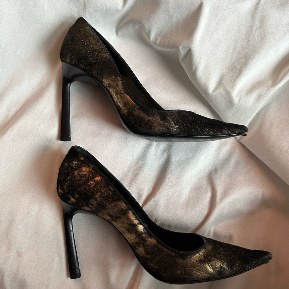 LANVIN $980 Black/Gold Calf Hair Brushed High Pumps 38/7.5 READ / GUC Authentic